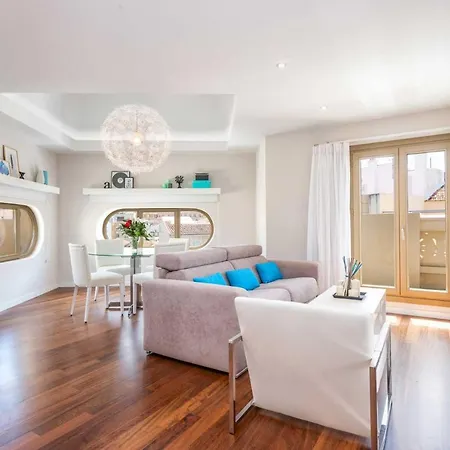 Felix Saenz Penthouse In By Solaga Homes *