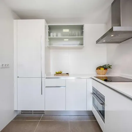 Felix Saenz Penthouse In By Solaga Homes Apartment *