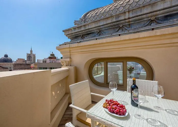 Felix Saenz Penthouse In By Solaga Homes Apartmán